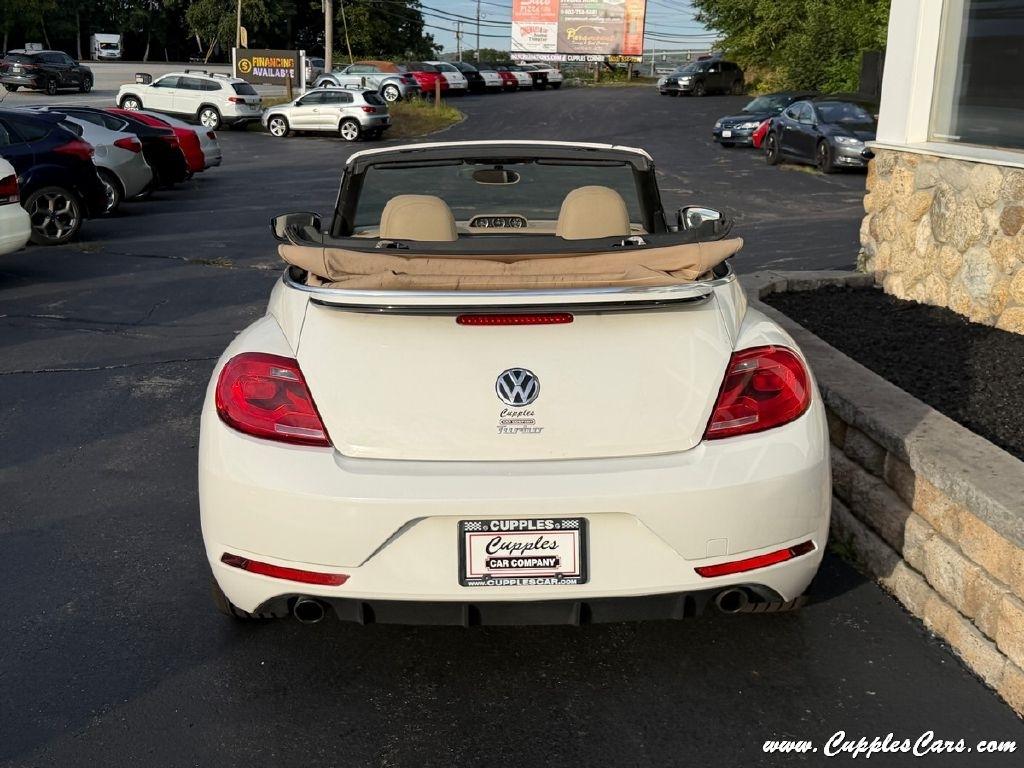 Volkswagen Beetle  2013