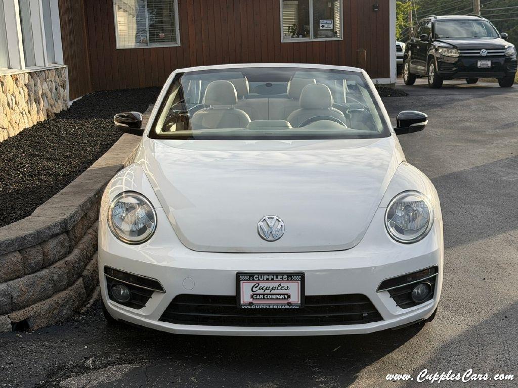 Volkswagen Beetle  2013