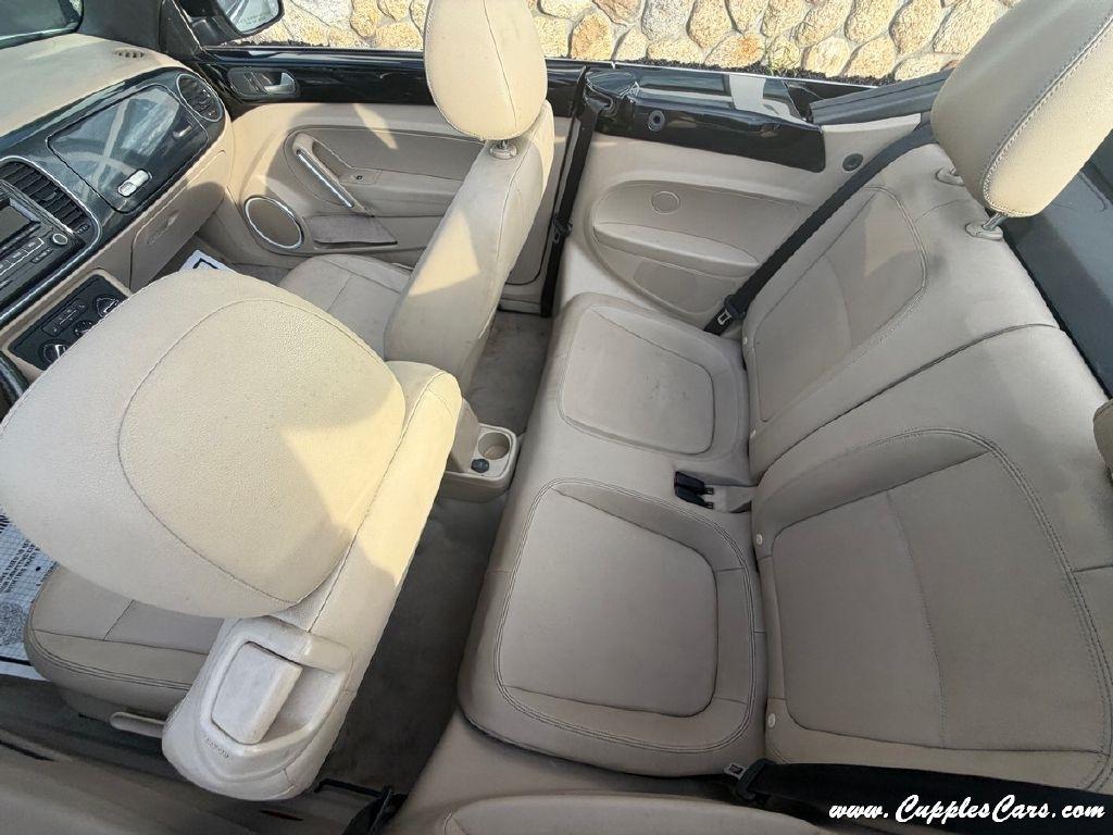 Volkswagen Beetle  2013