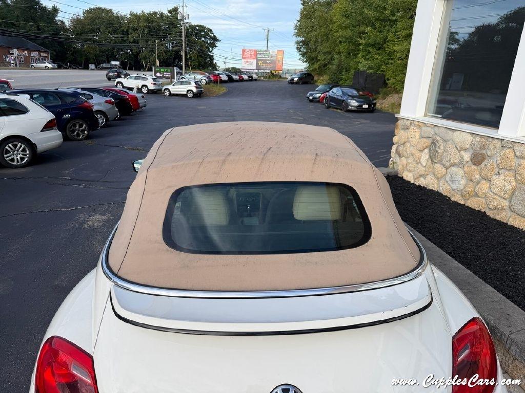 Volkswagen Beetle  2013