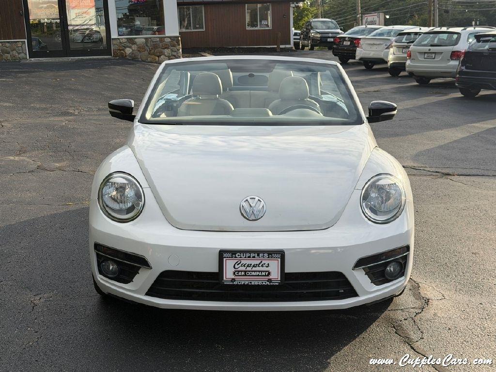 Volkswagen Beetle  2013