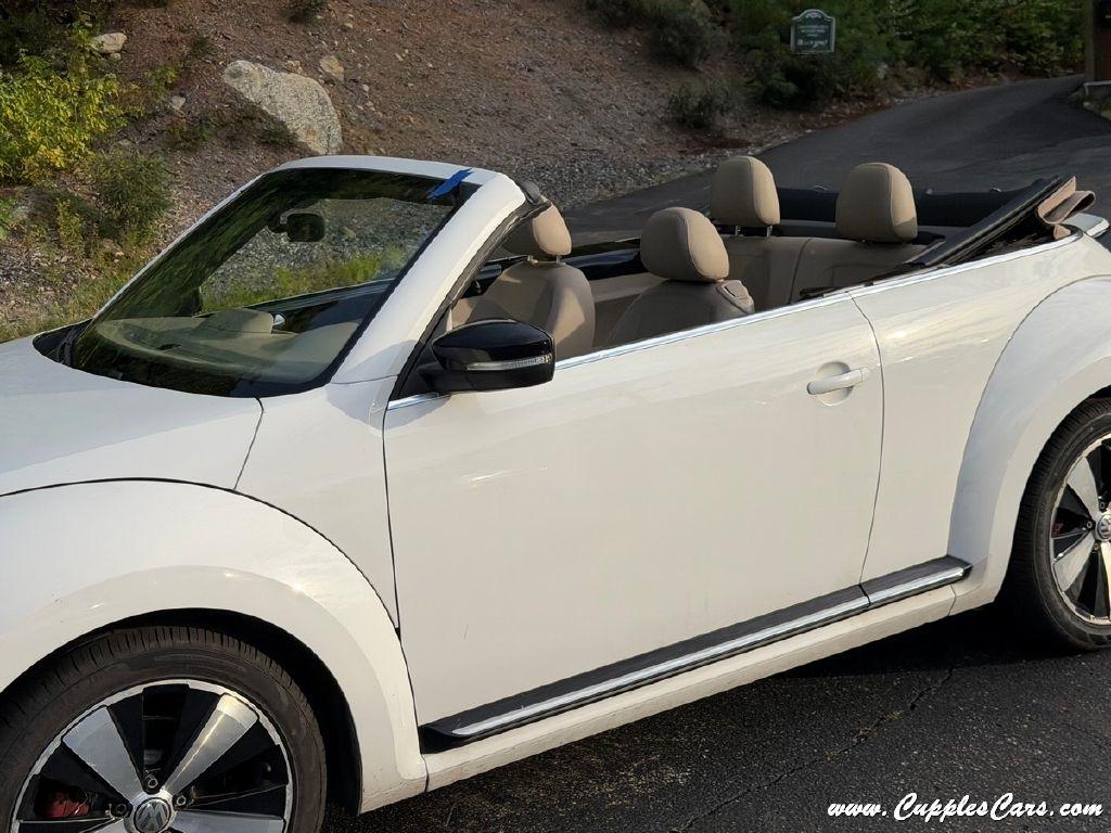 Volkswagen Beetle  2013