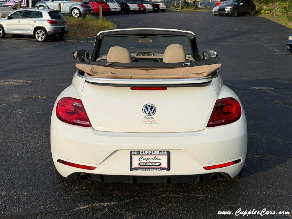Volkswagen Beetle  2013