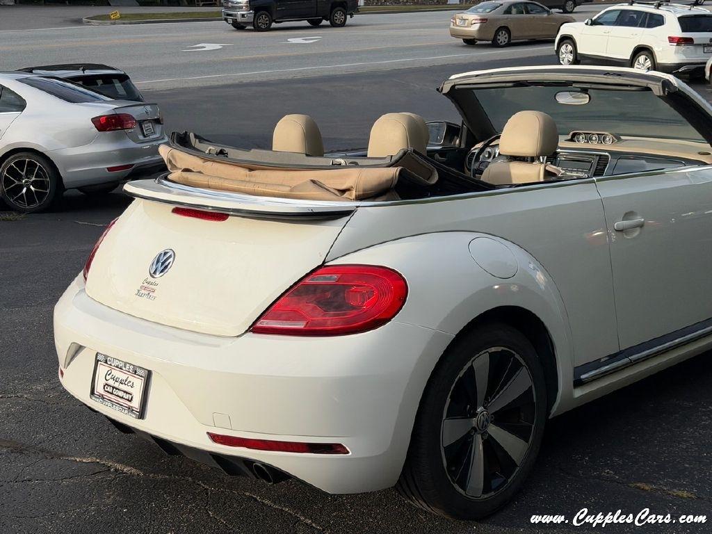 Volkswagen Beetle  2013