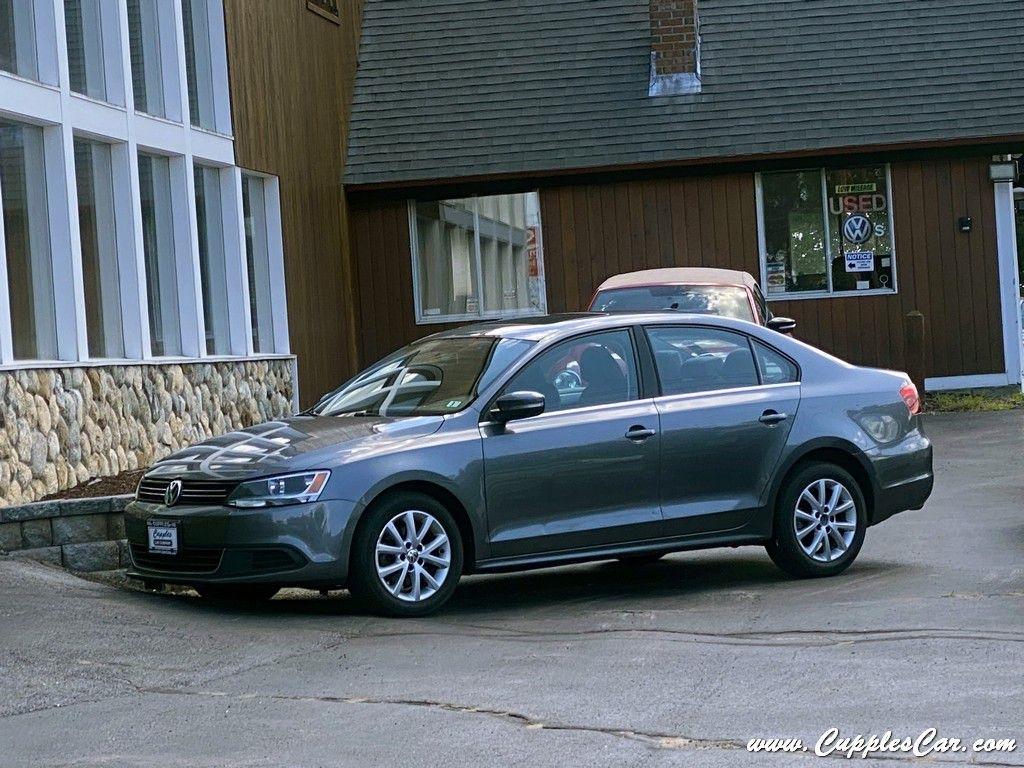 Volkswagen Jetta  2014