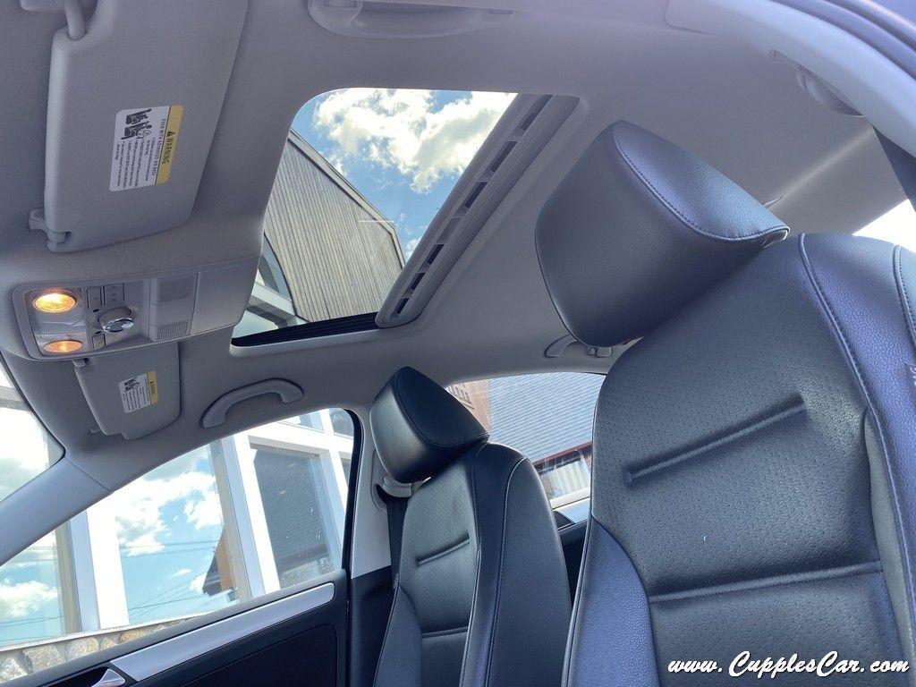 Volkswagen Jetta  2014