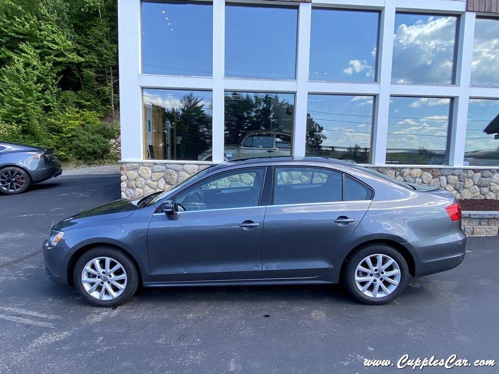 Volkswagen Jetta  2014