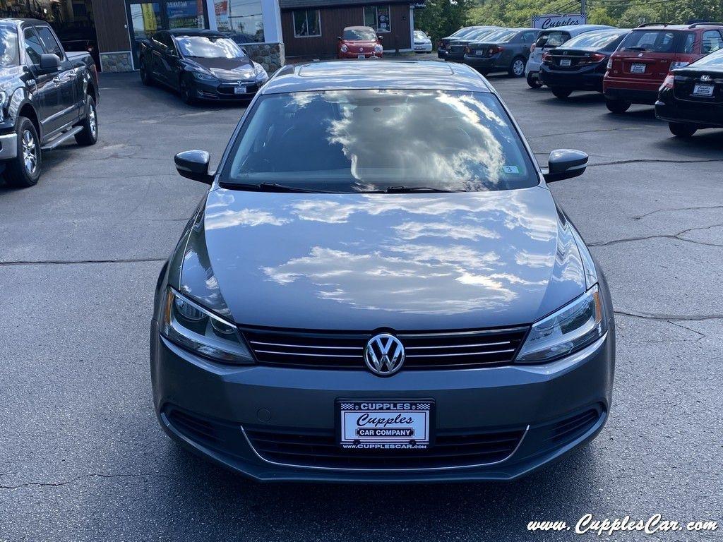 Volkswagen Jetta  2014