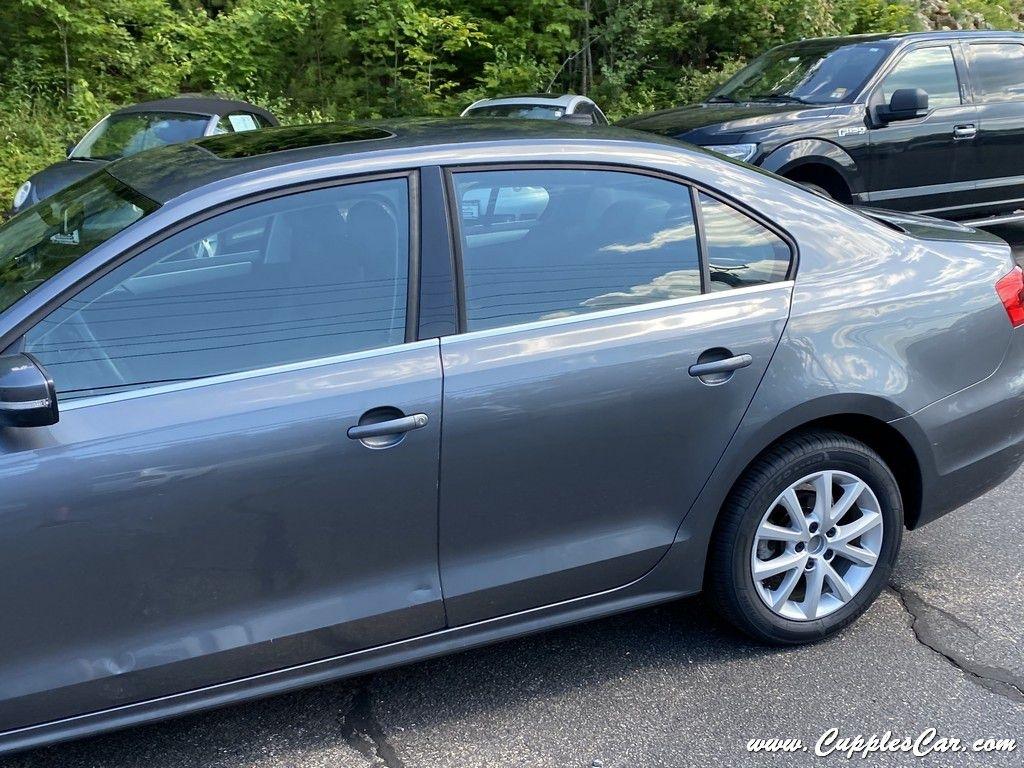 Volkswagen Jetta  2014