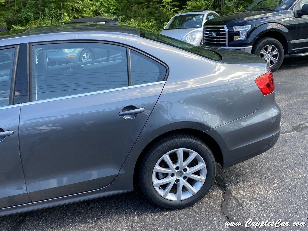 Volkswagen Jetta  2014