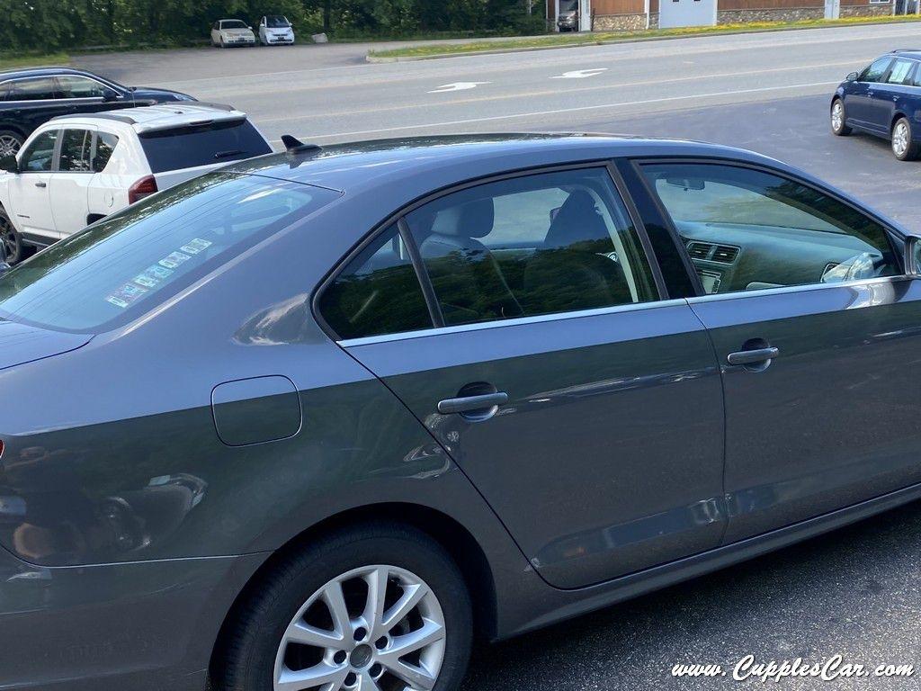 Volkswagen Jetta  2014