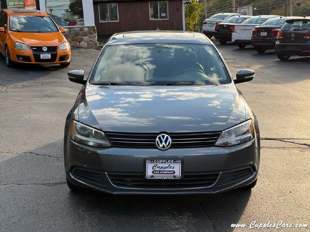 Volkswagen Jetta  2014