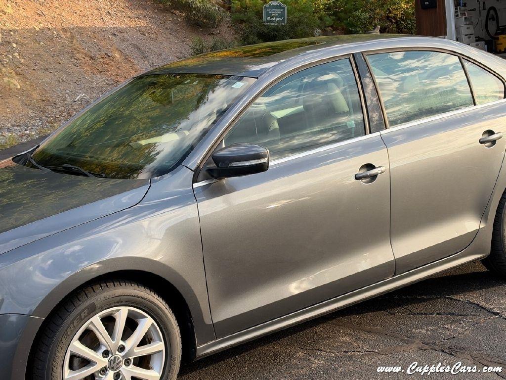 Volkswagen Jetta  2014