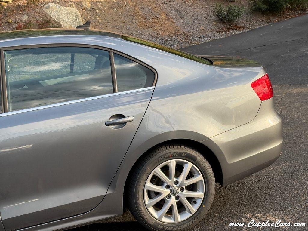 Volkswagen Jetta  2014