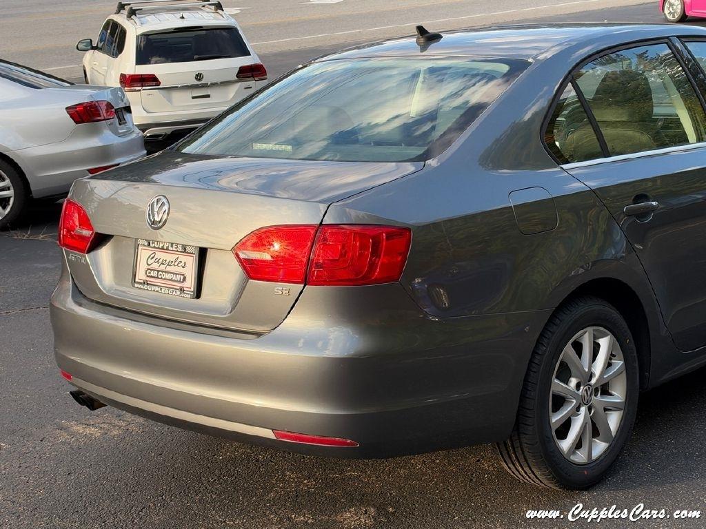 Volkswagen Jetta  2014