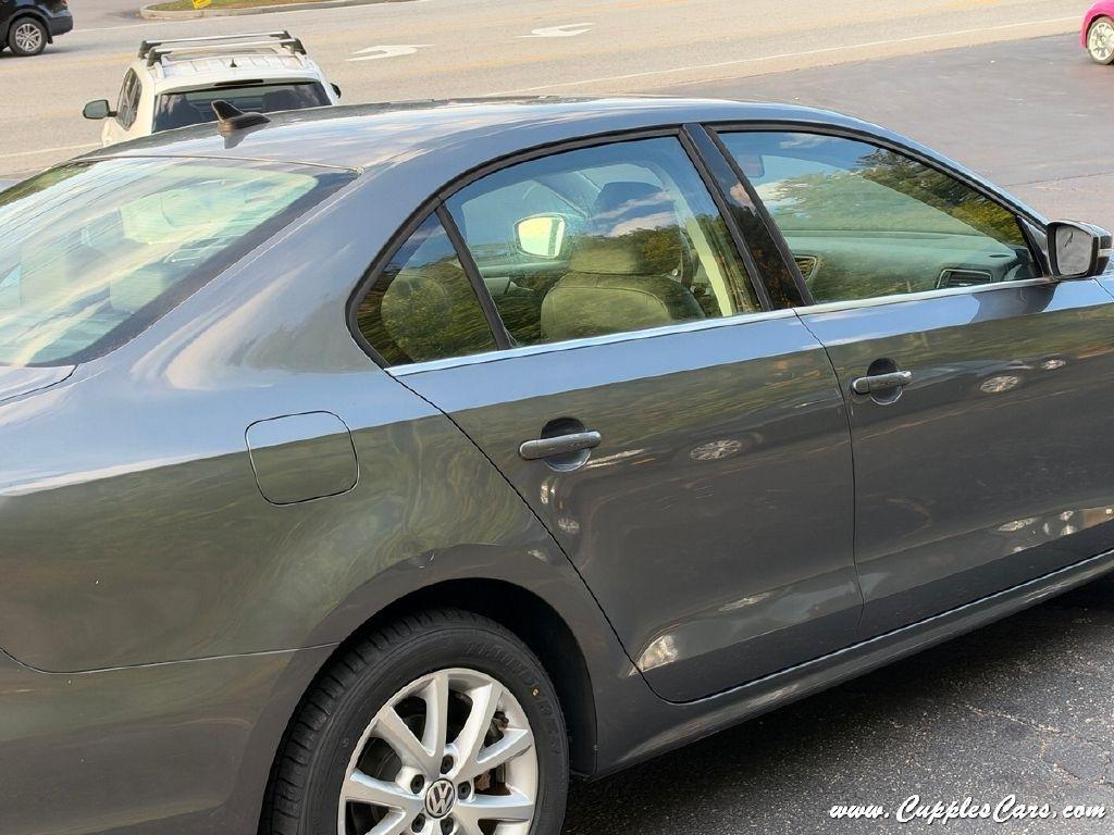 Volkswagen Jetta  2014