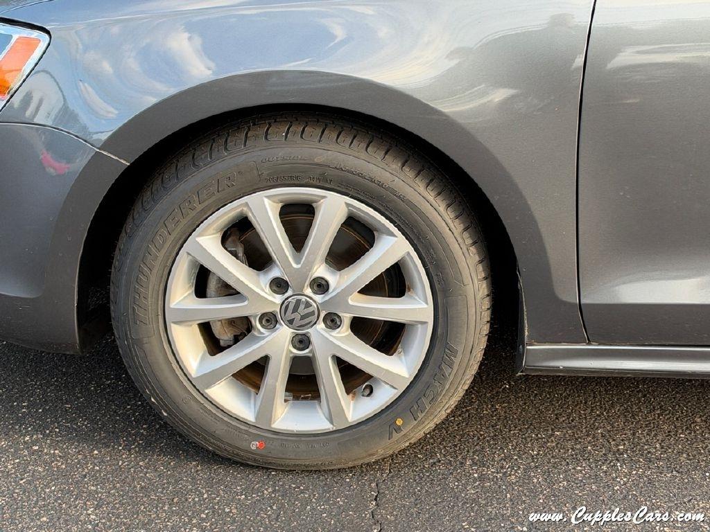 Volkswagen Jetta  2014