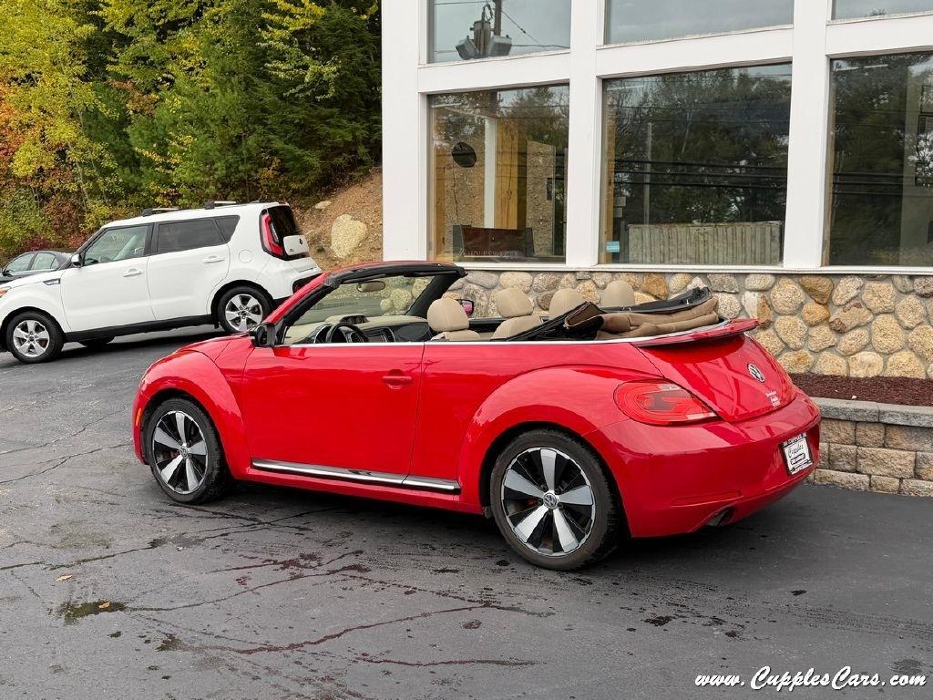 Volkswagen Beetle  2013
