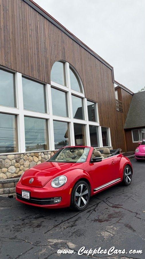 Volkswagen Beetle  2013