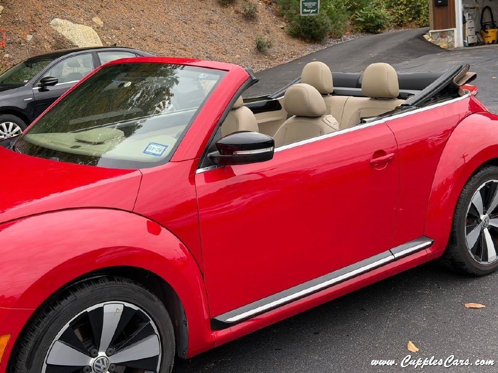 Volkswagen Beetle  2013