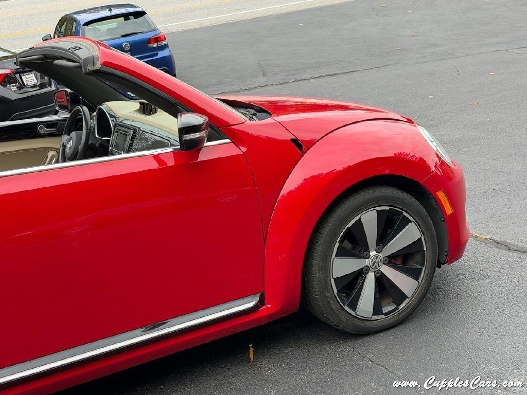 Volkswagen Beetle  2013