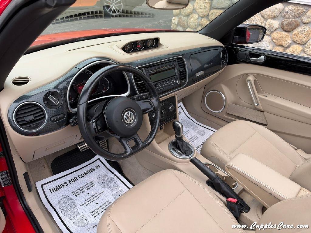 Volkswagen Beetle  2013