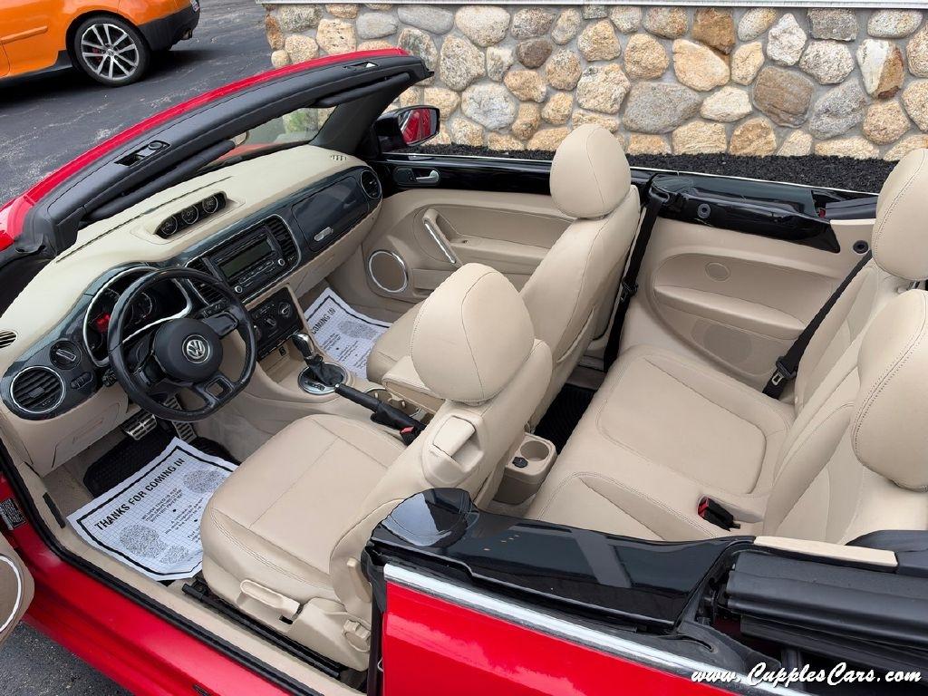 Volkswagen Beetle  2013
