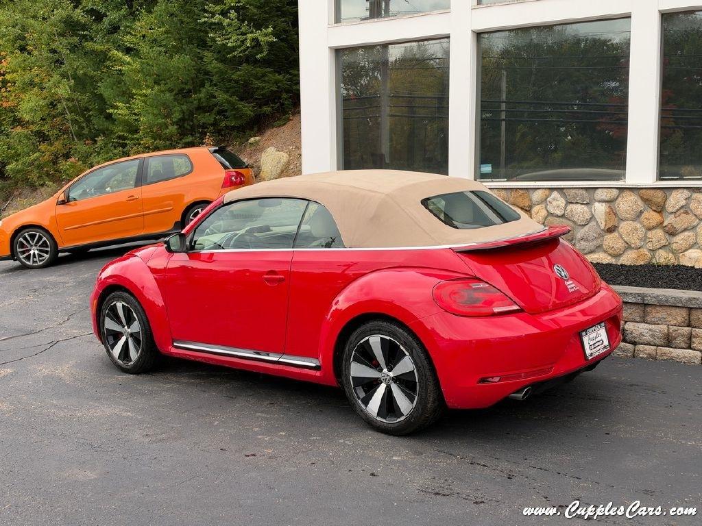Volkswagen Beetle  2013