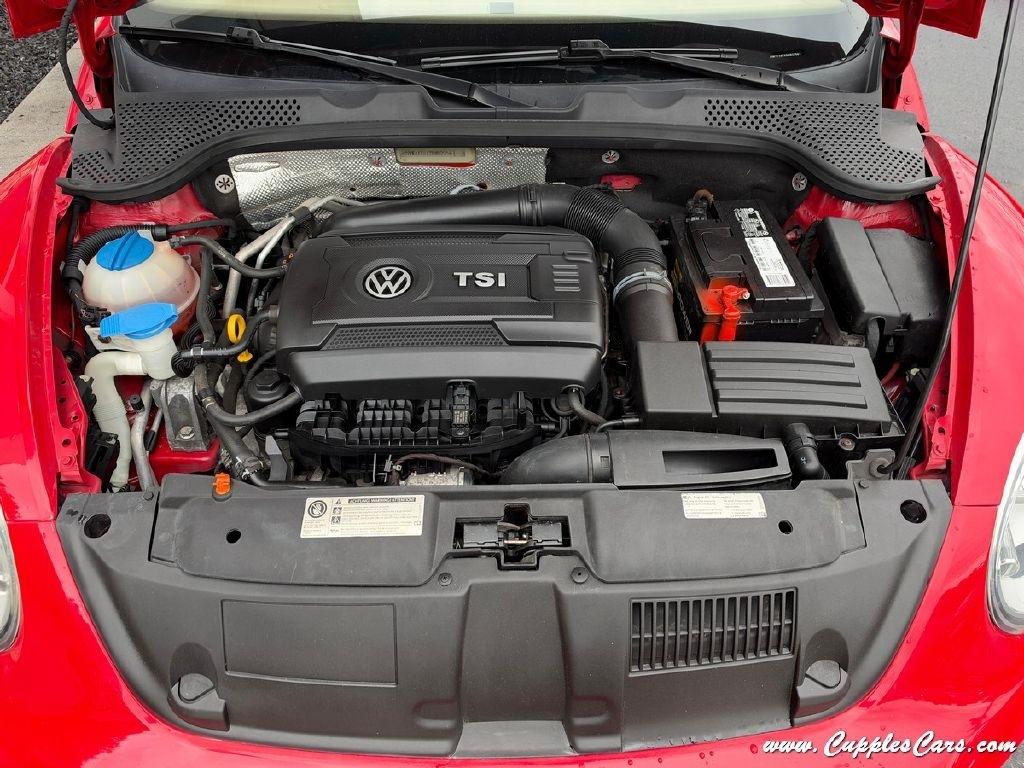 Volkswagen Beetle  2013