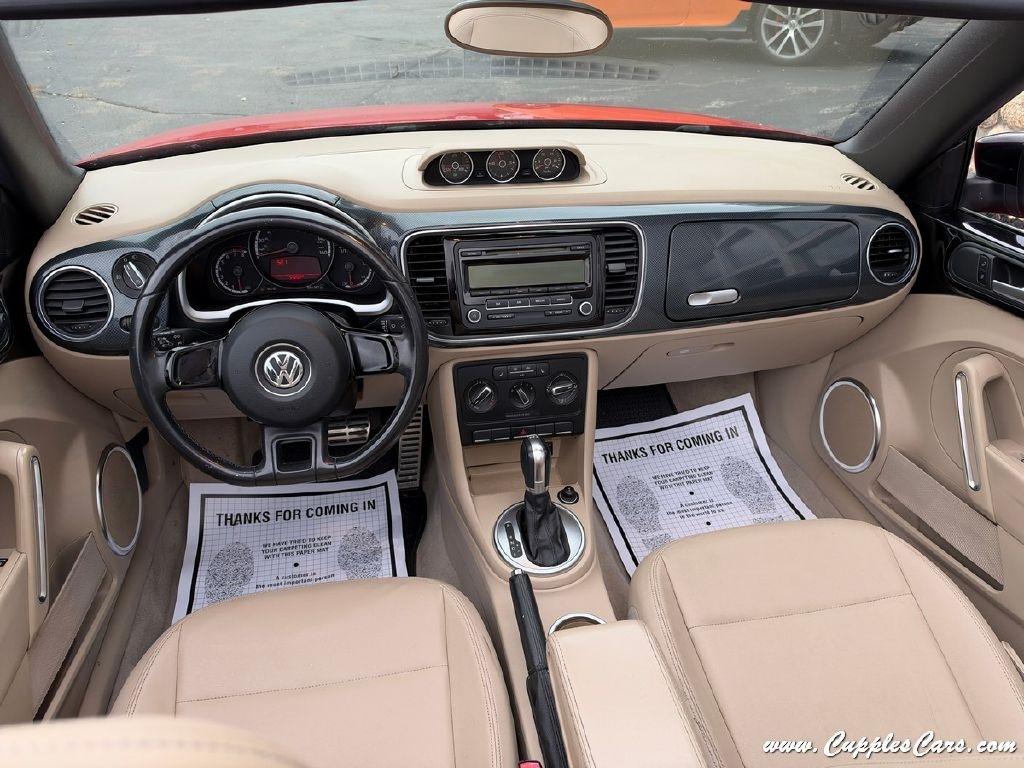 Volkswagen Beetle  2013