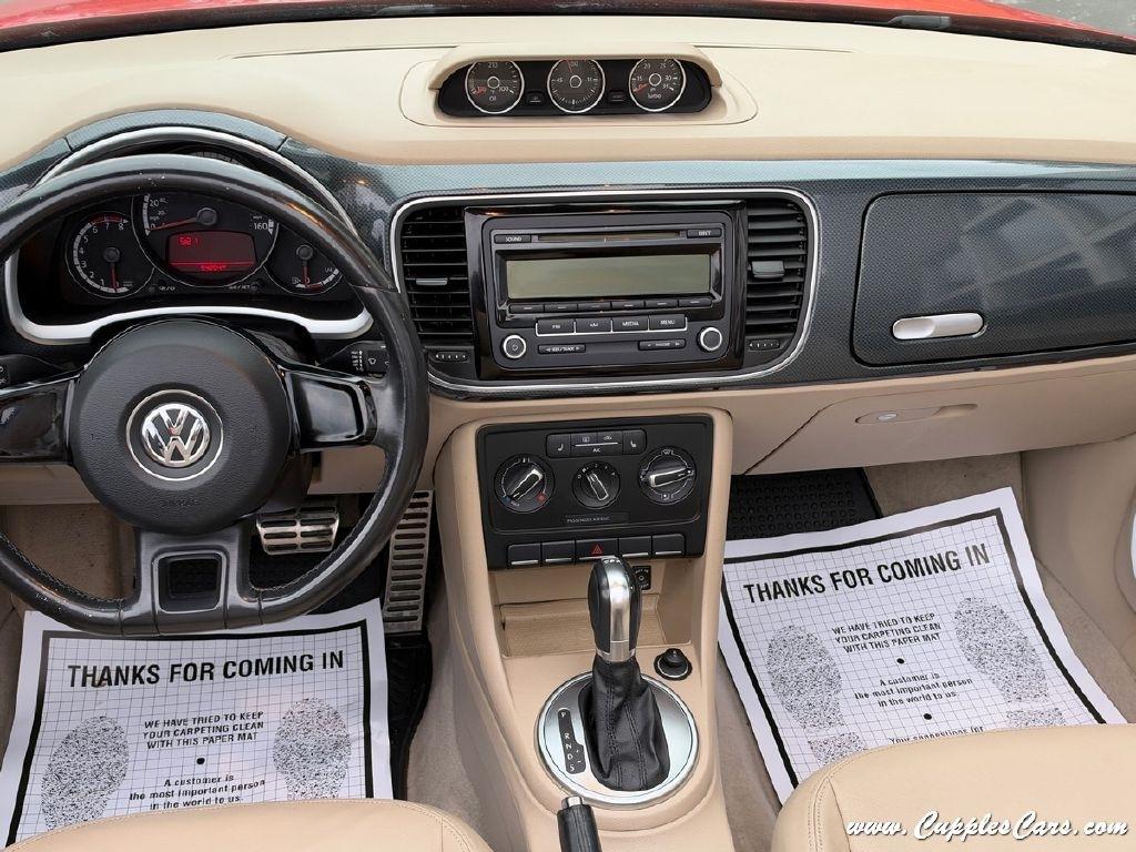 Volkswagen Beetle  2013