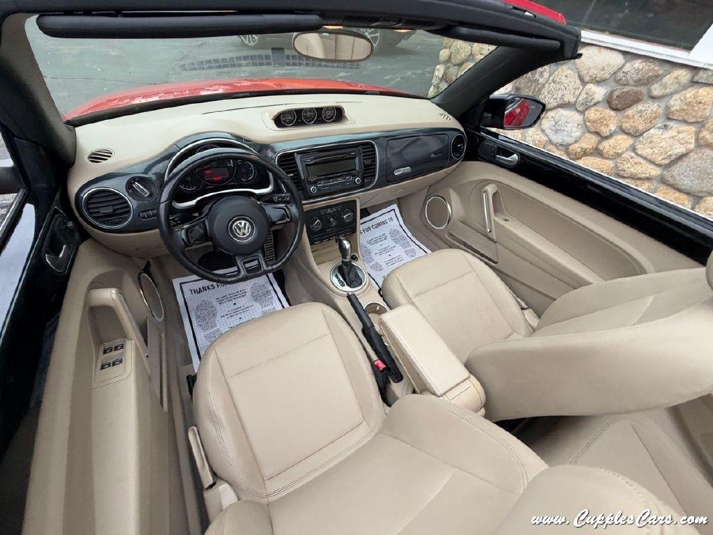 Volkswagen Beetle  2013