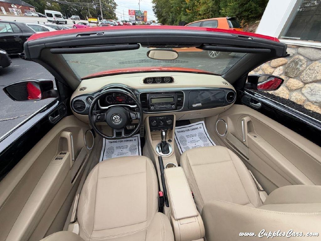 Volkswagen Beetle  2013