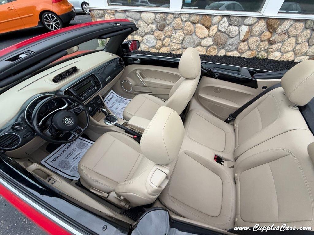 Volkswagen Beetle  2013