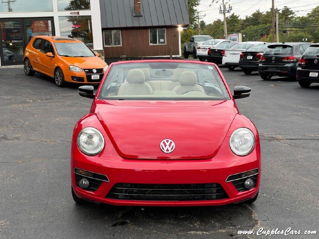 Volkswagen Beetle  2013
