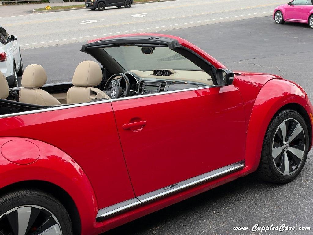 Volkswagen Beetle  2013