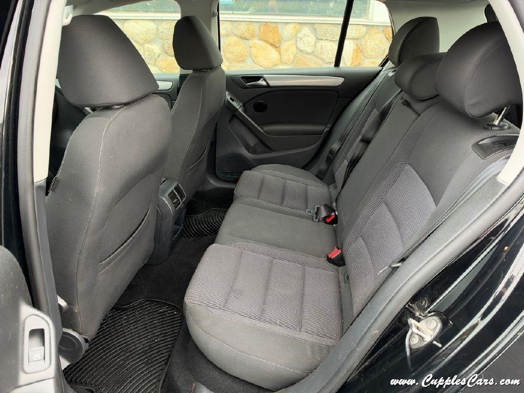 Volkswagen Golf  2013
