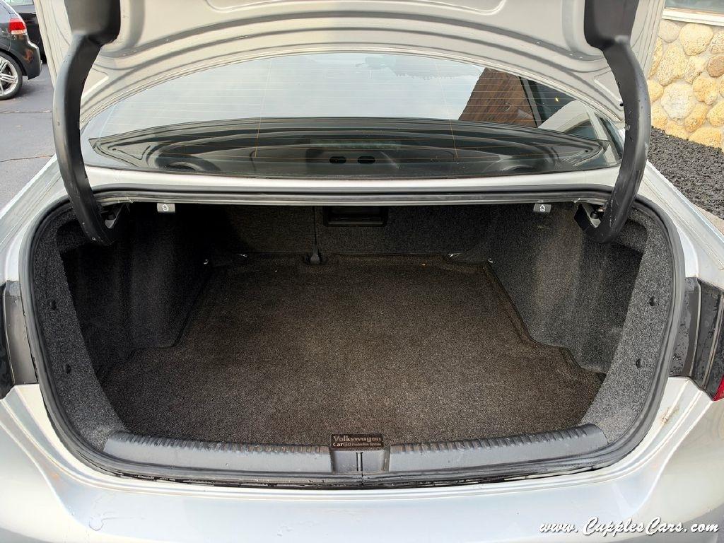 Volkswagen Jetta  2014