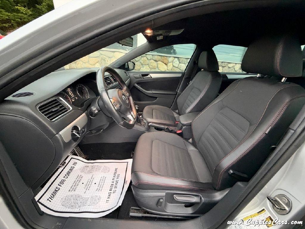 Volkswagen Jetta  2014