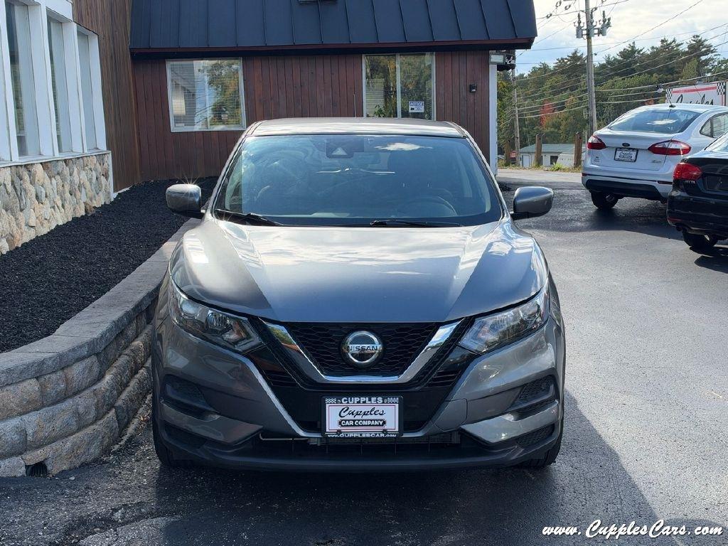 Nissan Rogue Sport  2021