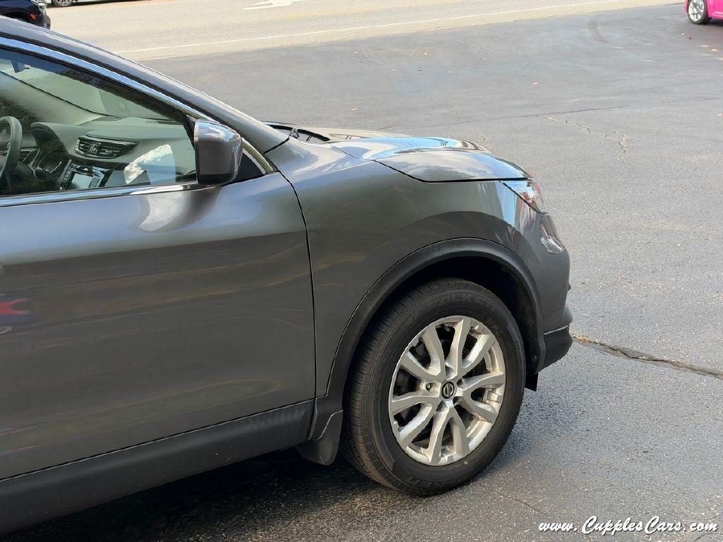 Nissan Rogue Sport  2021