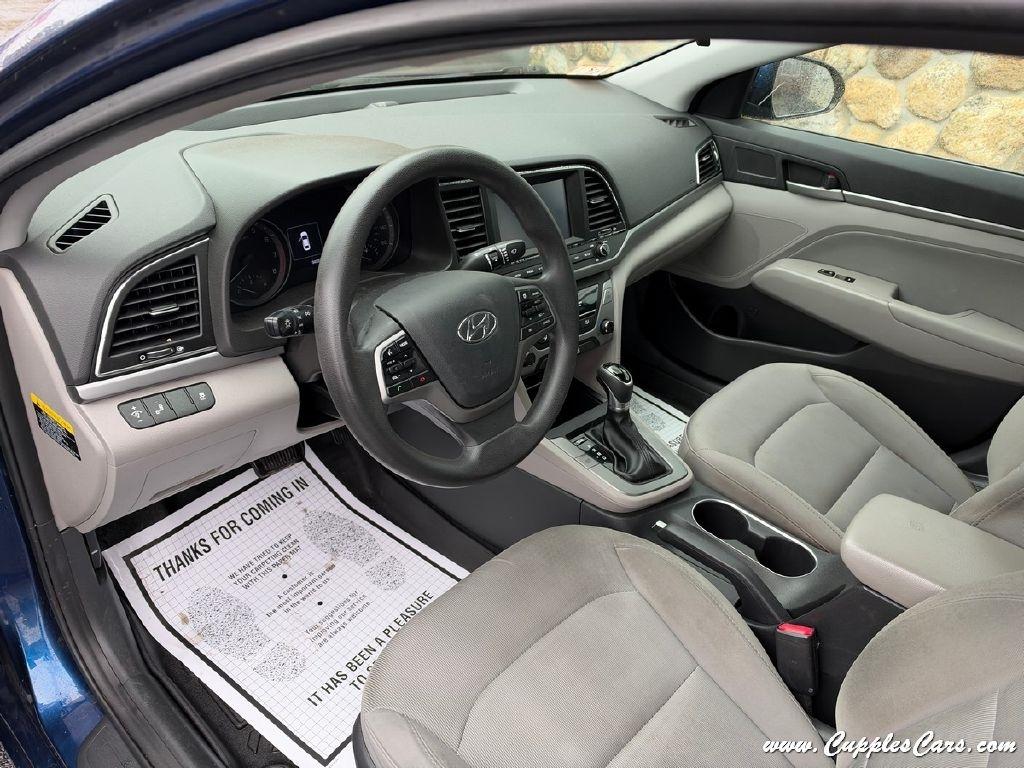 Hyundai Elantra  2018