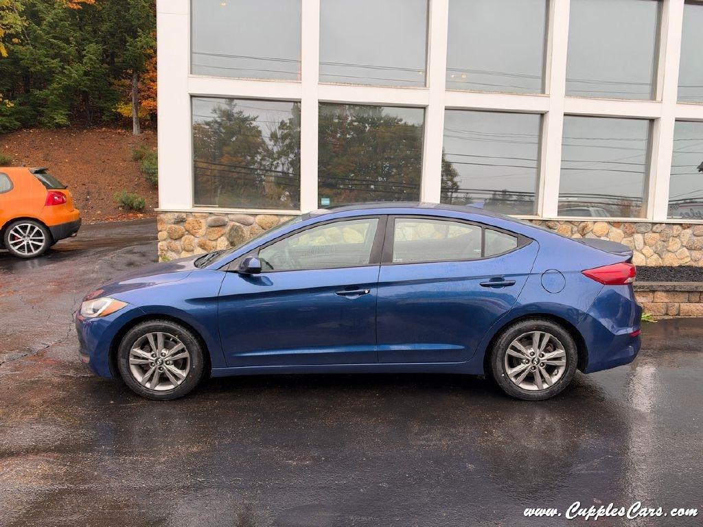 Hyundai Elantra  2018