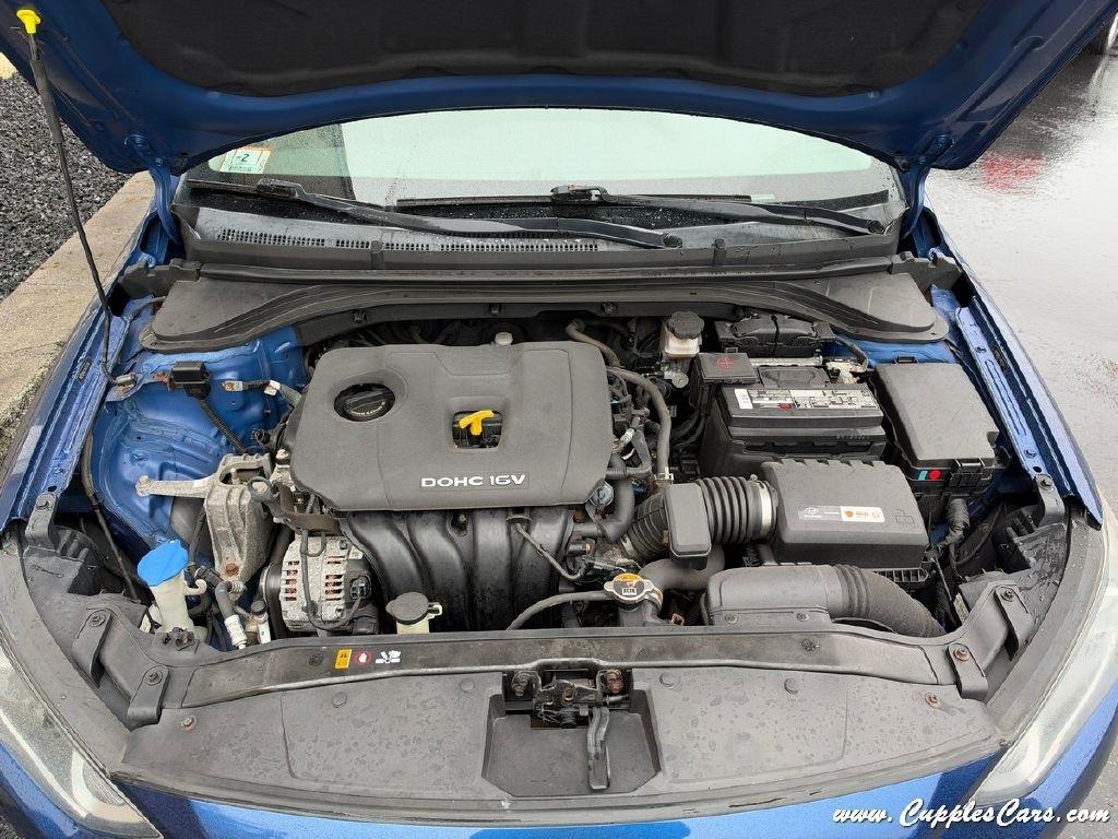 Hyundai Elantra  2018