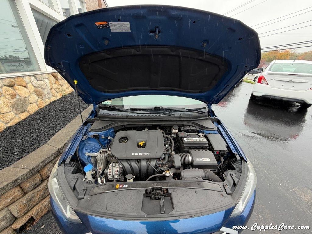 Hyundai Elantra  2018