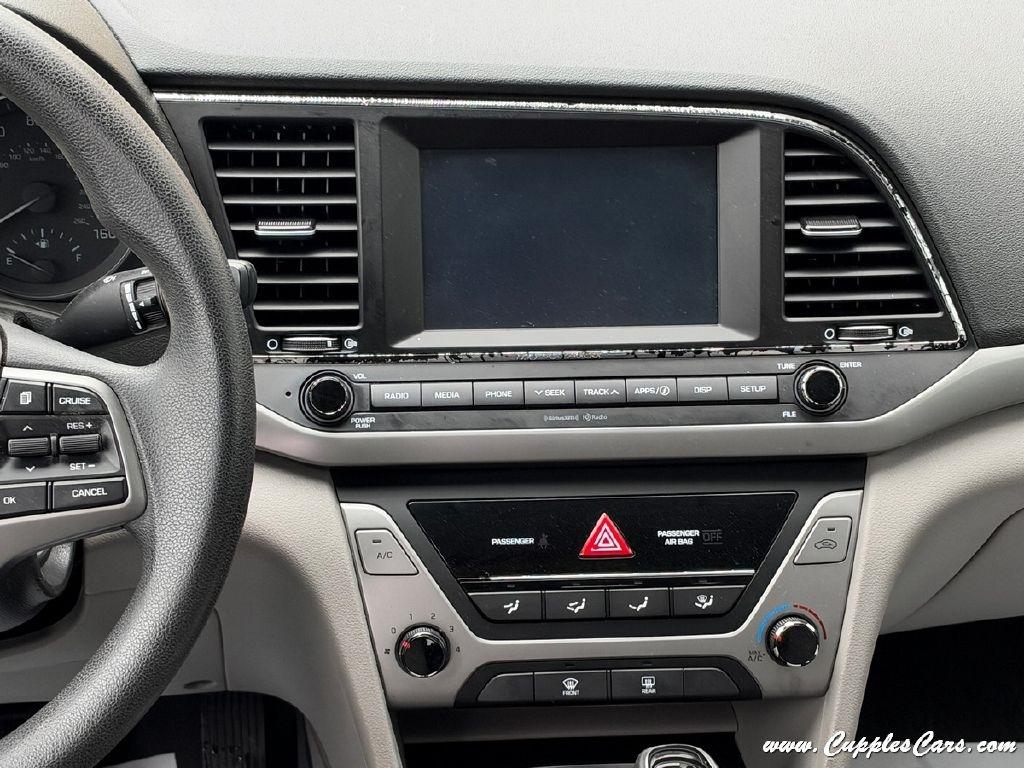 Hyundai Elantra  2018