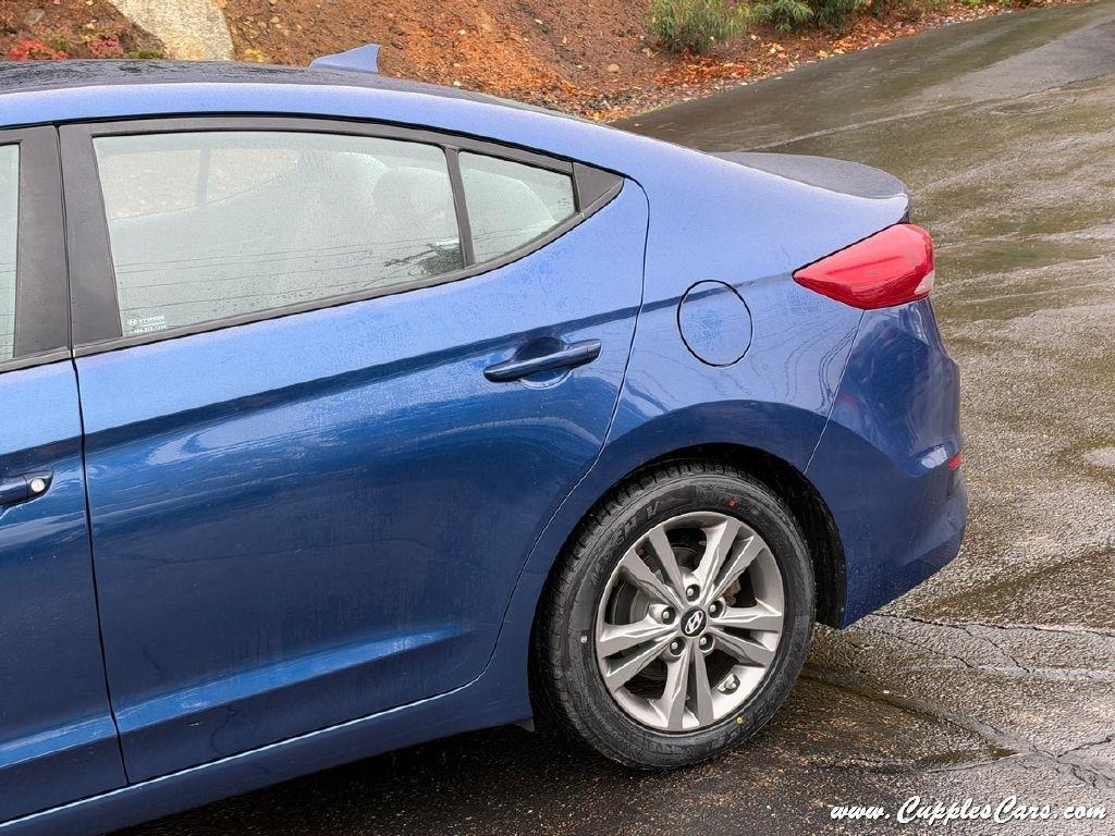 Hyundai Elantra  2018