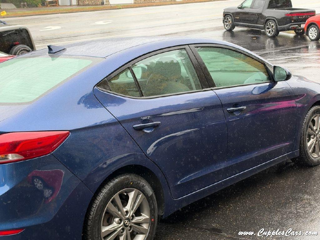 Hyundai Elantra  2018
