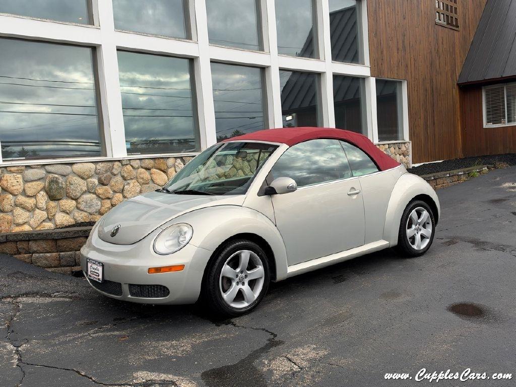 Volkswagen New Beetle  2009