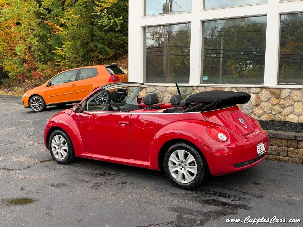 Volkswagen New Beetle  2008